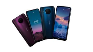 Das Nokia 5.4 ist ab Mitte Januar in den Farben Dunkelblau und Lila erhältlich. (HMD Global)