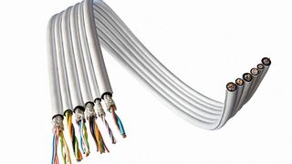 Laminierte PTFE-Kabel von E&E Kabeltechnik sind thermische belastbar, flexibel und langlebig. (E&E Kabeltechnik )