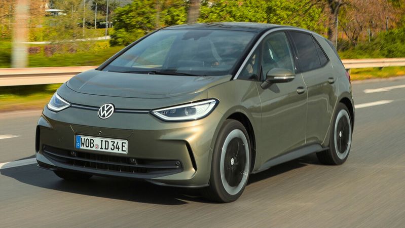 Zum Test trat der ID 3 mit der großen Batterie (77 kWh) an.(Bild:  VW)