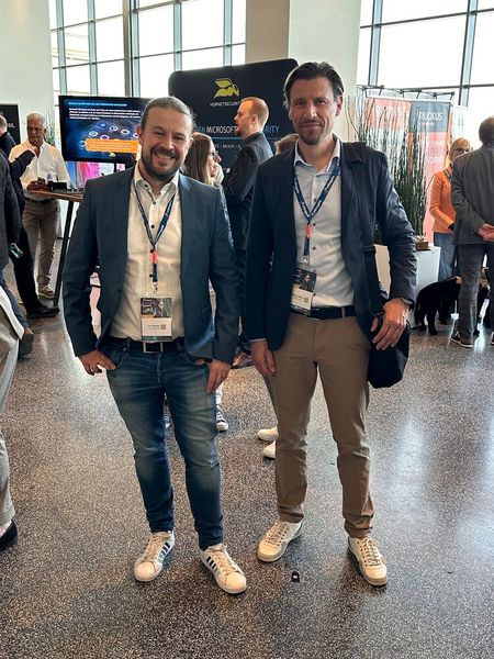 Auch das IT-Haus muss sich immer neue Informationen holen, (l.) Tim Holste und Thomas Seifert. (Bild: Vogel IT-Medien GmbH)