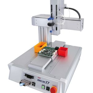 Der neue Table-Top-Roboter von IAI.