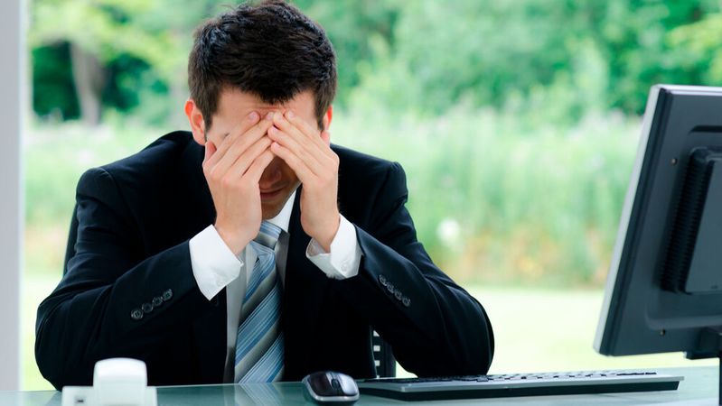 Für die Studie wurden im Januar 2023 in Deutschland insgesamt 1.000 Personen befragt, 500 Geschäftsentscheider und 500 Mitarbeiter. (Bild:  Racle Fotodesign - stock.adobe.com)