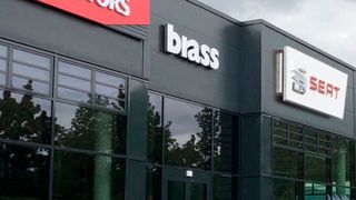 In Frankfurt-Rödelheim hat die Brass-Gruppe für zwei Fabrikate gebaut: Kia und Seat. (Brass)