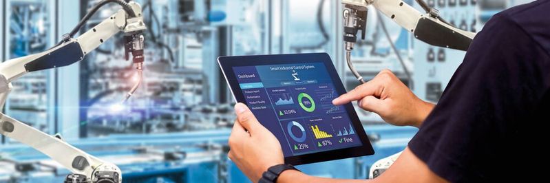 Experten vom Fraunhofer-Institut für Produktionsanlagen und Konstruktion IPK haben kürzlich mit anderen Profis darüber diskutiert, vor welchen Herausforderungen der Maschinenbau steht, wenn es um Digitalisierung und Vernetzung geht. Lesen Sie hier, was dabei herauskam. Experten vom Fraunhofer-Institut für Produktionsanlagen und Konstruktion IPK haben kürzlich mit anderen Profis darüber diskutiert, vor welchen Herausforderungen der Maschinenbau steht, wenn es um Digitalisierung und Vernetzung geht. Lesen Sie hier, was dabei herauskam.