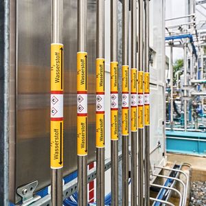 Możliwości rosną wraz z projektami: ten elektrolizer zasila podłączone urządzenia magazynujące energię. (Źródło:Swen Gottschall/Zukunft Gas)