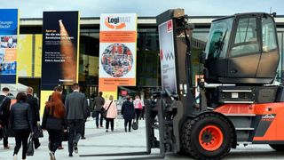 Wir zeigen, wo es sich auf der Logimat 2020 vorbeizuschauen lohnt. (Logimat / EUROEXPO Messe- und Kongress-GmbH)