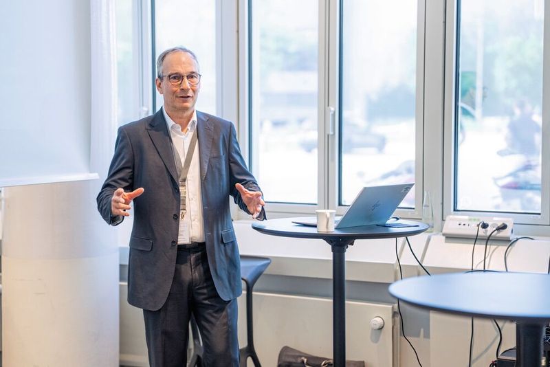 Martin Derks, Head of Plastics in Complete Vehicle Development and FSCM Project Manager: 