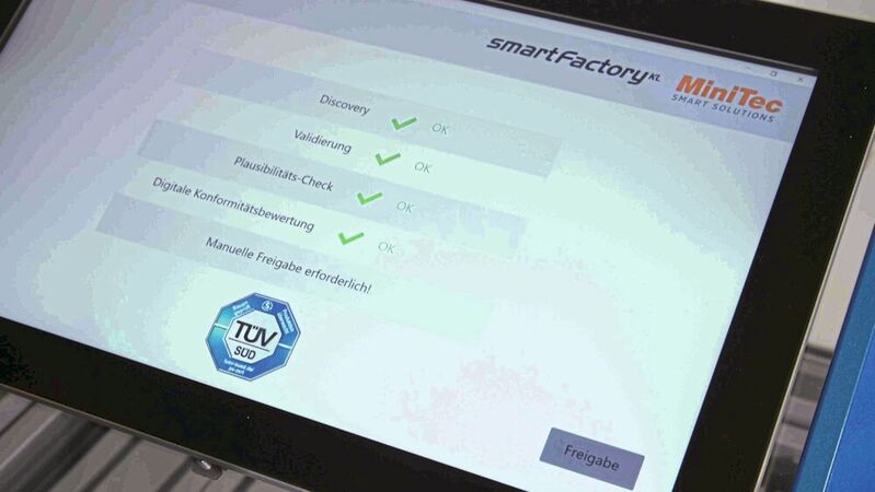 Screen der zertifizierten und automatisierten Freigabe nach einem Modultausch.