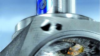 Feindrehwerkzeug mit direkter Wegmessung und digitaler Anzeige. Aufgrund der Mikroelektronik werden auch kleine Werkzeuge zunehmend intelligenter.  Bild: Wohlhaupter (Archiv: Vogel Business Media)