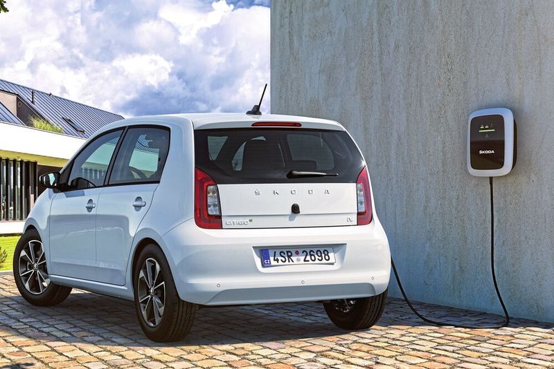 Ab 20.950 Euro gibt es das tschechische Pendant zu VW E-Up und Seat Mii Electric. Die Technik ist diesselbe, Ausstattung und Design nicht. (Skoda)