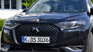 Der DS 3 Crossback ist im Segment der Premium-Kompakt-SUVs eine besondere Erscheinung. (Mauritz/»kfz-betrieb«)
