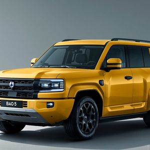Denza Bao 5: Kantig aus China (Bild: Denza)