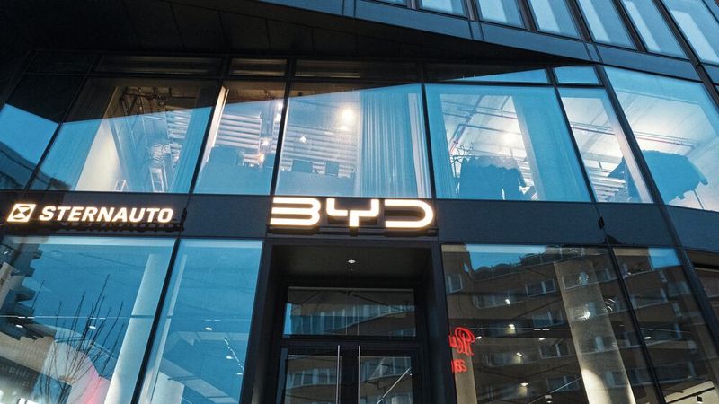 Die Sternauto-Gruppe hat ihren dritten BYD-Store im Großraum Berlin eröffnet. (Bild: Sternauto)