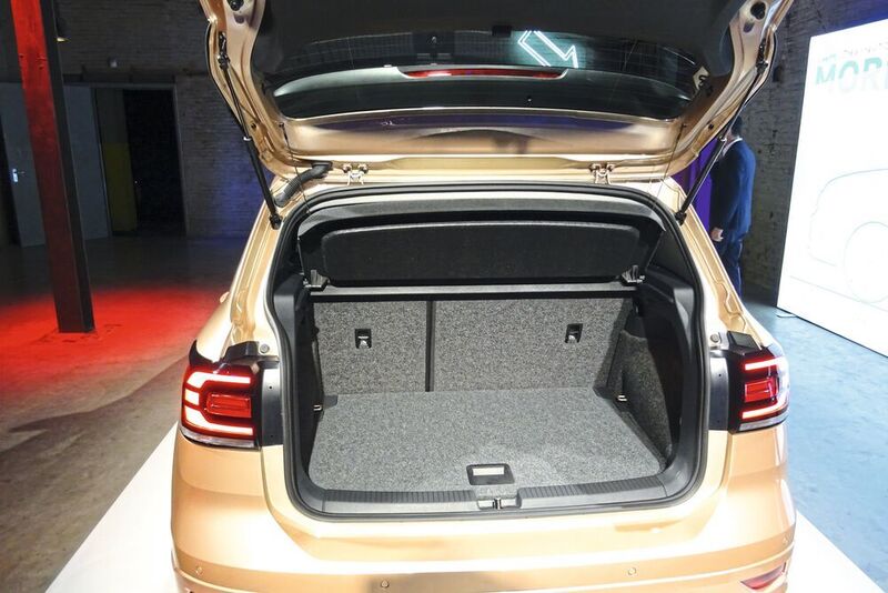 Das Kofferraumvolumen beträgt je nach Sitzkonfiguration 385 bis 455 Liter. Bei umgeklappter Rückbank passen 1.281 Liter rein. (Seyerlein/»kfz-betrieb«)