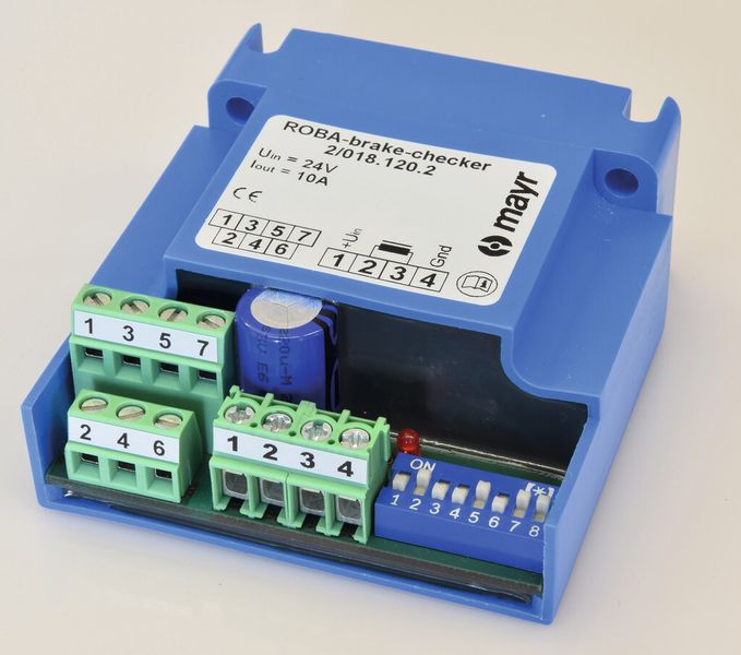 Intelligentes Bremsenansteuermodul: Das Modul Roba-brake-checker kann Sicherheitsbremsen nicht nur bestromen, sondern auch sensorlos überwachen. (Bild: Mayr Antriebstechnik)