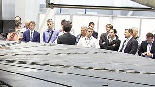 Die Vorteile der Karusselldrehmaschinentechnik demonstrierte Soraluce den Besuchern der Hausausstellung in Spanien. (Bild: Soraluce)