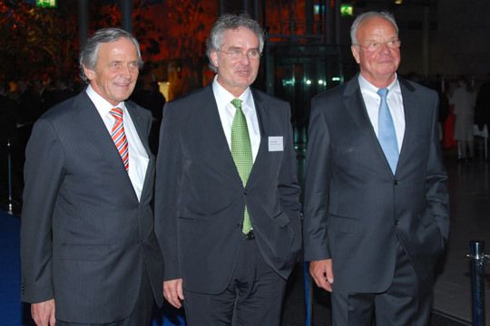 Burkhard Weller ließ es sich ebenfalls nicht nehmen vorbeizuschauen.  (Archiv: Vogel Business Media)