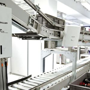 Ideale Einsatzgebiete für das System BIS U sind unter anderem die Fördertechnik und Intralogistik.