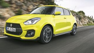 Suzuki hat die fünfte Generation des Swift komplett neu entwickelt und will wieder die Konkurrenz um Polo GTI, Ford Fietsa ST, Opel Corsa OPC oder Renault Clio R.S. angreifen. (Suzuki)