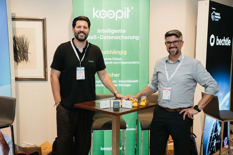 Moritz Schubert und Tomislav Babic von keepit (Bild: Werbefotografie Emme)