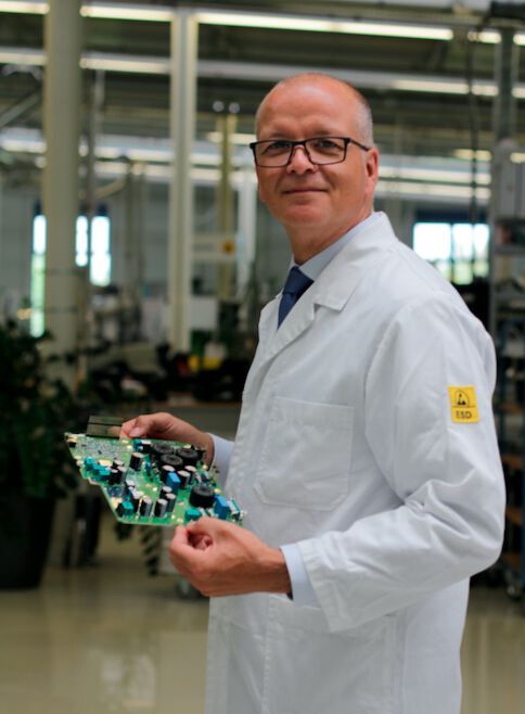 Mahner seiner Branche: Matthias Sester, Elektronikfertiger, sieht künftige Krisen nur noch im Schulterschluss aller Beteiligten gelöst.
