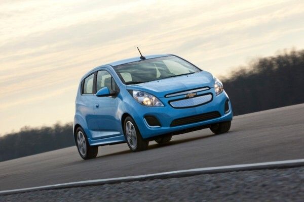 Der von einem 110-kW-Elektromotor angetriebene Chevrolet Spark EV soll eine Reichweite von 160 km haben (Chevrolet)