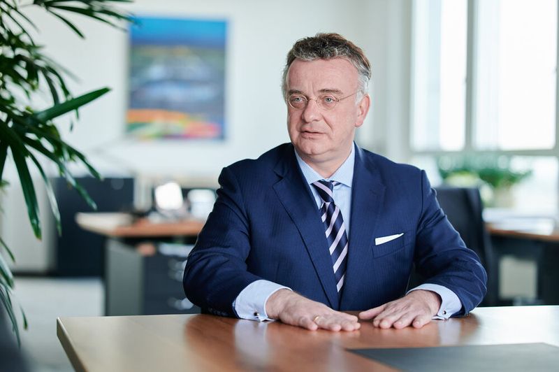 VCI-Präsident Christian Kullmann: „Jedes fünfte Unternehmen stößt bei der Produktion an seine Kapazitätsgrenzen.“ (Frank Preuss/Evonik)