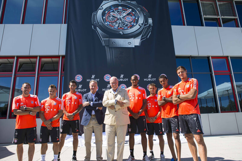 Auch Franck Ribéry findet die neue Uhr klasse. (Bild: Hublot)
