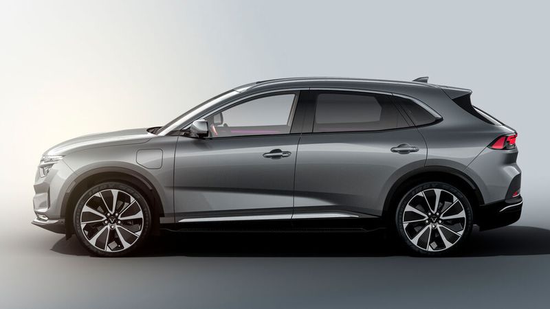 Ein voll elektrischer E35 wird wohl über 45.000 Euro kosten. (Vinfast)