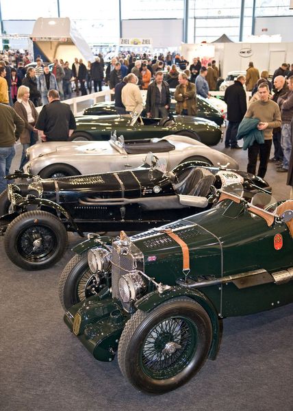 Auf der Bremen Classic Motorshow werdem neben Youngtimern und Fahrzeugen der 50-iger und 60-iger Jahre  auch zahlreiche Vorkriegsfahrzeuge zu sehen sein. (Archiv: Vogel Business Media)