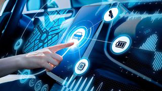 Ist der Fahrer in einer kritischen Verkehrssituation, die seine volle Aufmerksamkeit erfordert, kann das Infotainment-System in einen ablenkungsfreien „Focus Mode“ versetzt werden. (Clipdealer)