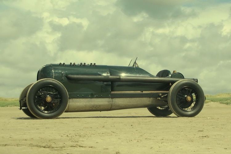 Das Fahrzeug gilt als das gewaltigste Fahrzeug der Opel-Untenehmensgeschichte. (Bild: Opel)