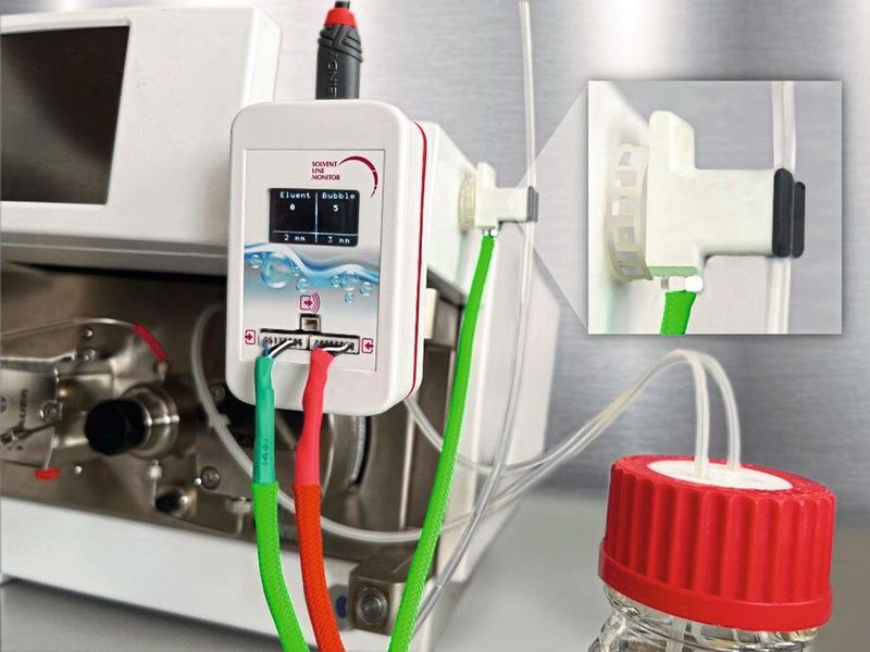 6 Um das Problem der ungelösten Gasblasen in der Lösungsmittelzufuhr zu Flüssigchromatographie- und Flow-Chemie-Systemen zu lösen, hat Testa Analytical den Solvent Line Monitor entwickelt.