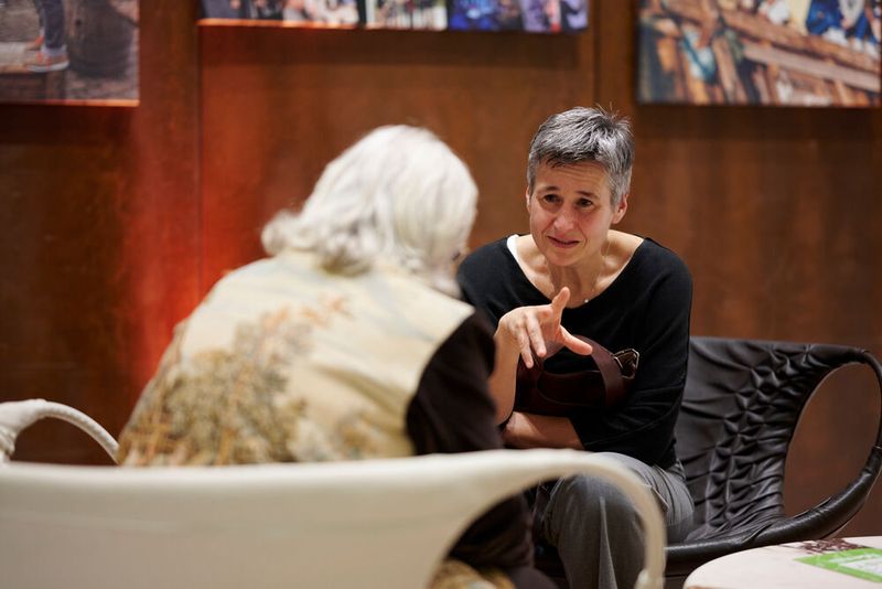 Impressionen vom ELEKTRONIKPRAXIS Frühlingsfest 2023 im Ketterer Kunst mit der Verabschiedung von Johann Wiesböck.  (Bild: © EYE AM CHRIS)