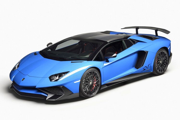 Der Preis für den Aventador Superveloce LP 750-4 beträgt in Deutschland 424.830 Euro. (Foto: Lamborghini)