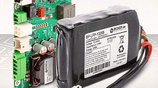 Integrierbare 24V DC-USV-Lösung – UPSI-2406 und LiFePO4-Batteriepack BP-LFP-1325S (Bild: Bicker Elektronik GmbH)