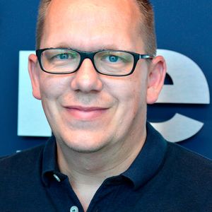 Thomas Kruse, Produktmanager bei reichelt elektronik: «Es ist daher höchste Zeit, das Netzwerk-Audit nicht mehr als lästige bürokratische Pflichtübung zu betrachten, sondern als das entscheidende strategische Werkzeug für digitale Resilienz und Zukunftsfähigkeit.»(Bild:  reichelt elektronik)