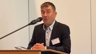 Dirk Fischer ist alter und neuer Vorstandssprecher des Verbands der Kia-Händler und Kia-Servicepartner Deutschland. (Bild: Wehner - VCG)