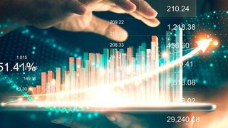 Insight Engines filtern, analysieren und bereiten Informationen mithilfe von KI aus verschiedenen Datenquellen automatisiert auf und visualisieren sie.  (Bild: frei lizenziert)