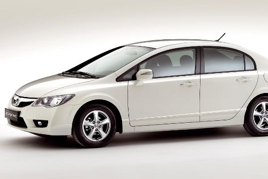 Auch Honda bietet im Civic schon einen Hybridantrieb an, als zweites Modell… (Archiv: Vogel Business Media)