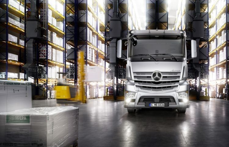 Den neuen Antos hat Mercedes für den schweren Verteilerverkehr konzipiert. (Foto: Daimler AG)