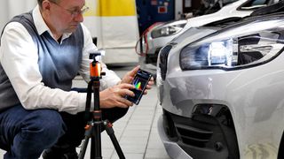 Laut dem ADAC kann das Nachrüstleuchtmittel „Night Breaker LED H7“ von Osram die Verkehrssicherheit deutlich erhöhen. (ADAC)