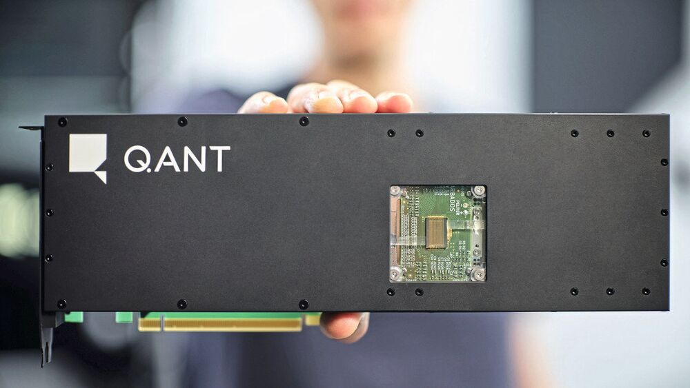 Q.ANT Demonstrates Generative AI and xLSTM on Photonic Hardware