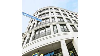 Die Aufzüge von Janzhoff sind Teil eines Neubauprojektes, dessen Architektur sich an die bürgerliche Tradition Rüttenscheids anlehnt. (Janzhoff)