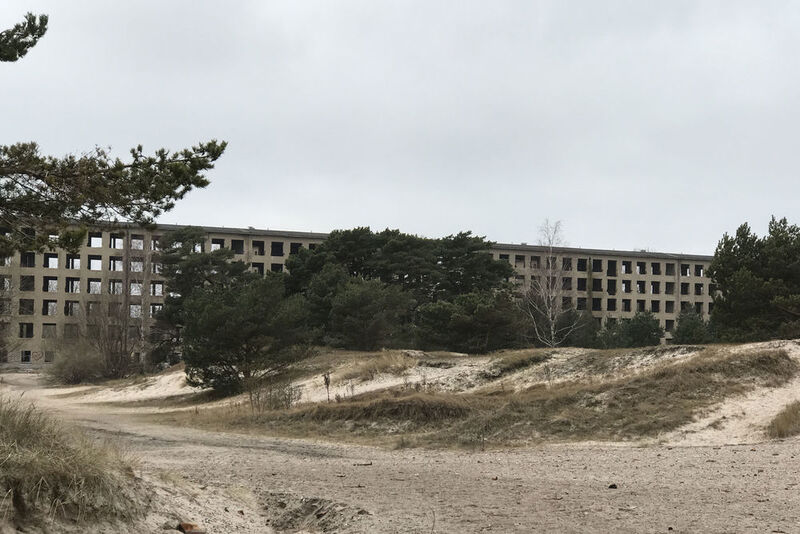 Was vor wenigen Jahren noch unvorstellbar war, wird derzeit umgesetzt: Das zwischen 1936 und 1939 gebaute, jedoch unvollendet gebliebene KdF-Seebad Rügen … (Michel / »kfz-betrieb«)