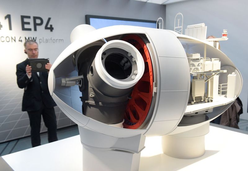 Von umweltfreundlicher Energieerzeugung über Energieeffizienz bis hin zum Energiemanagement – die Leitmesse Energy der Hannover Messe 2017 zeigt viele Möglichkeiten. (Hannover Messe)
