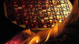 Theoretisch könnten die neuen Drucksensoren sogar bis zu 350 °C ertragen - praktisch nachgewiesen haben die Experten eine Stabilität bis zu 250 °C.  Bild: Fraunhofer IMS (Archiv: Vogel Business Media)