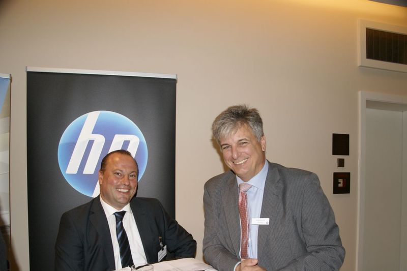 Gute Laune am Stand von HP. (IT-BUSINESS Akademie)