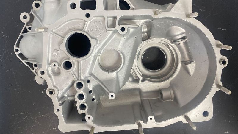 Hand aufs Herz: Bei so einem vorbereiteten Gehäuse macht doch sogar der Zusammenbau eines Getriebes Spaß, oder? (Bild: Dominsky – VCG)