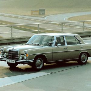 (Daimler)